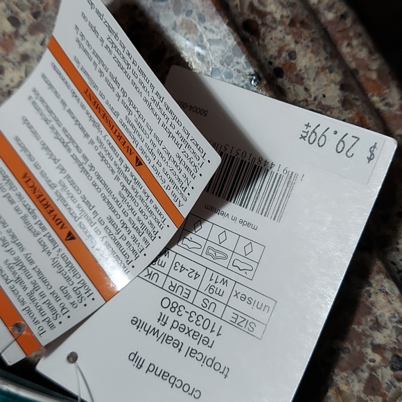 Slippers - Picture 3 of 3